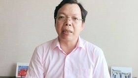 南京婚姻律师许乃义 男朋友还没离婚我们同居了,犯法吗